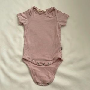 Kyte Baby NB onesie